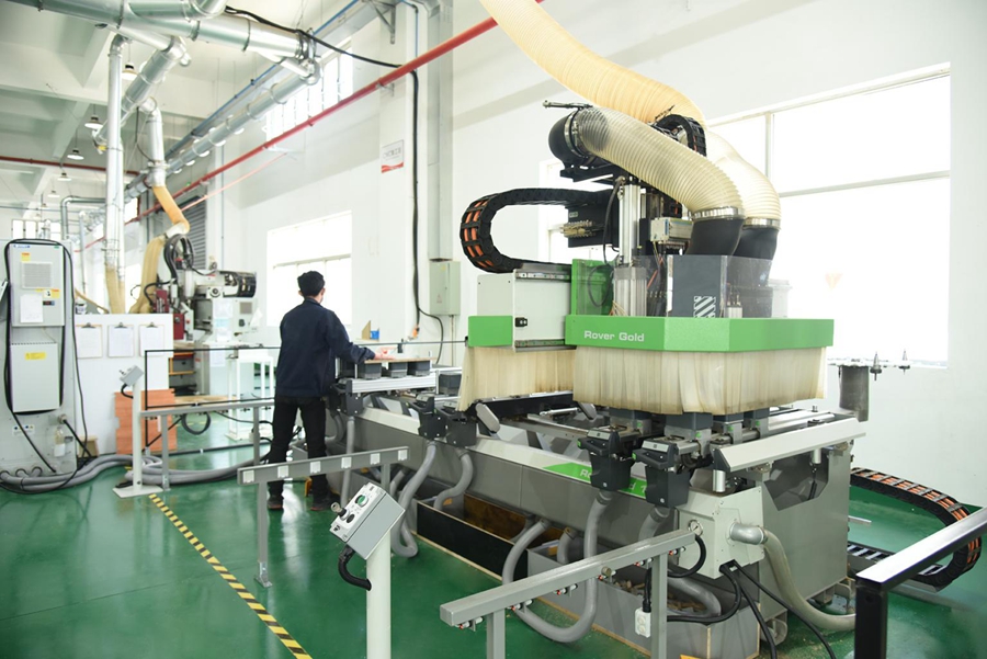 定制款收銀臺(tái)準(zhǔn)備發(fā)出，完美驗(yàn)收，交付超預(yù)期！